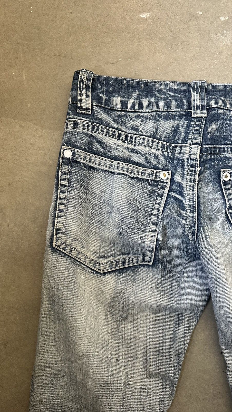Japanese Brand THE VINTAGE SHERIFF DISTRESSED JEANS Size US 32 / EU 48 - 14 Thumbnail