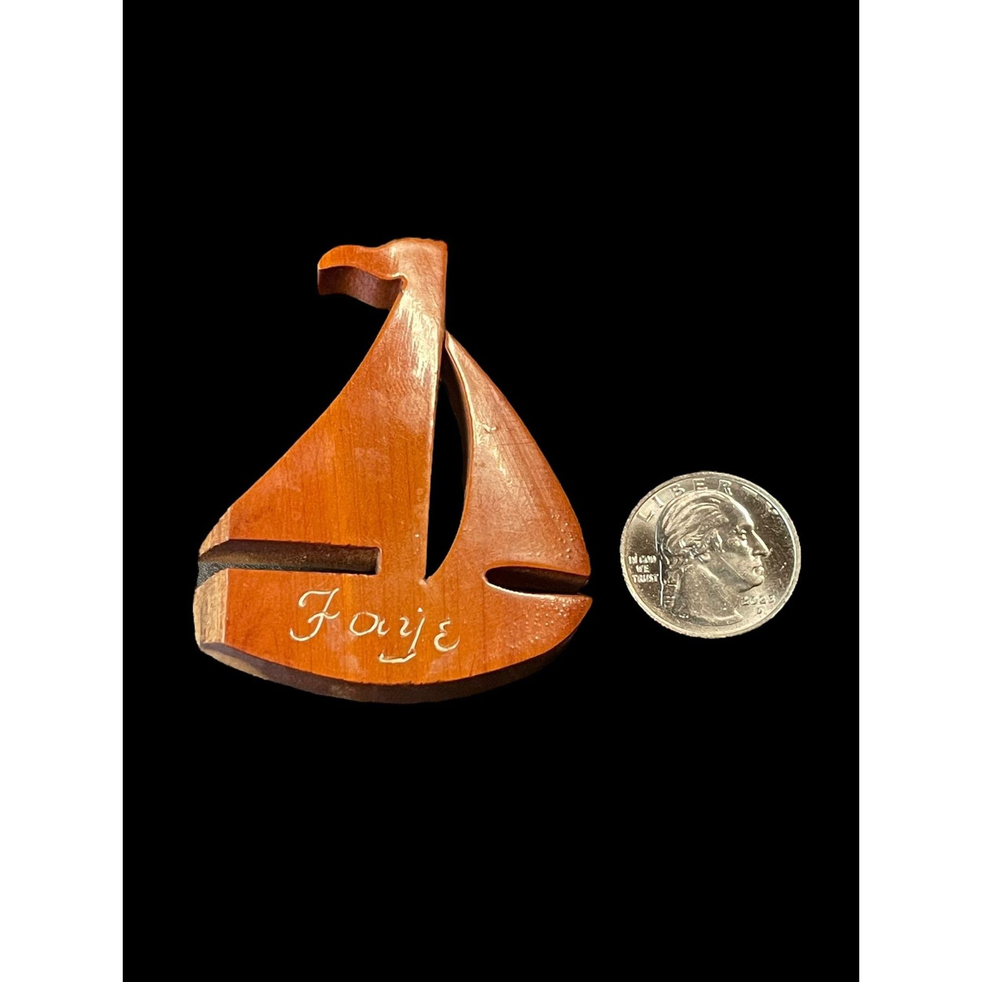 Jewelry × Vintage Wooden Carved Sail Boat Brooch Pin Size ONE SIZE - 3 Thumbnail