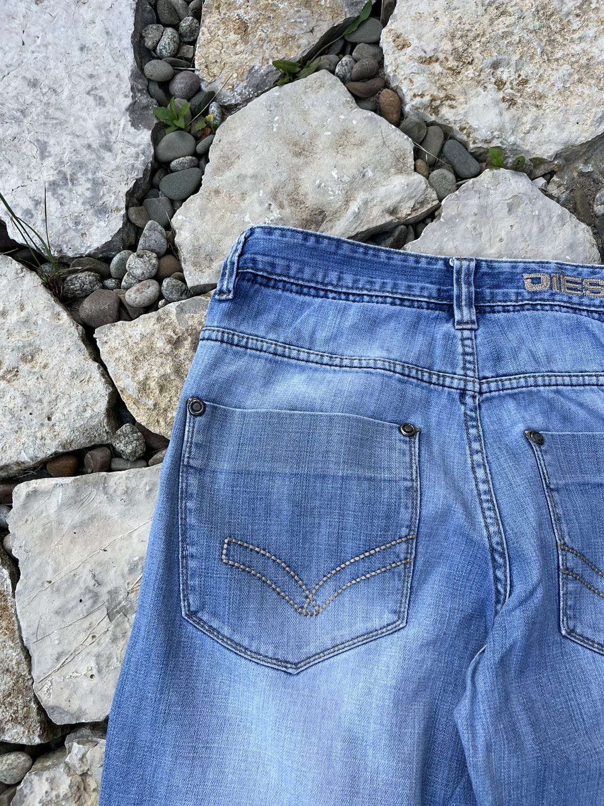 Diesel × Vintage Vintage Diesel freedom y2k baggy distressed thrashed jeans Size US 34 / EU 50 - 20 Thumbnail