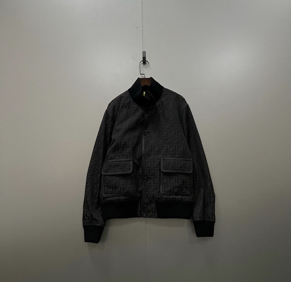 Fendi Black Patterned Bomber Jacket Size US S / EU 44-46 / 1 - 1 Thumbnail