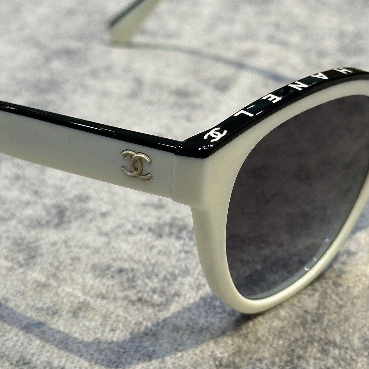 Chanel CHANEL 0CH5414 1763S6 Sunglasses Size ONE SIZE - 3 Thumbnail