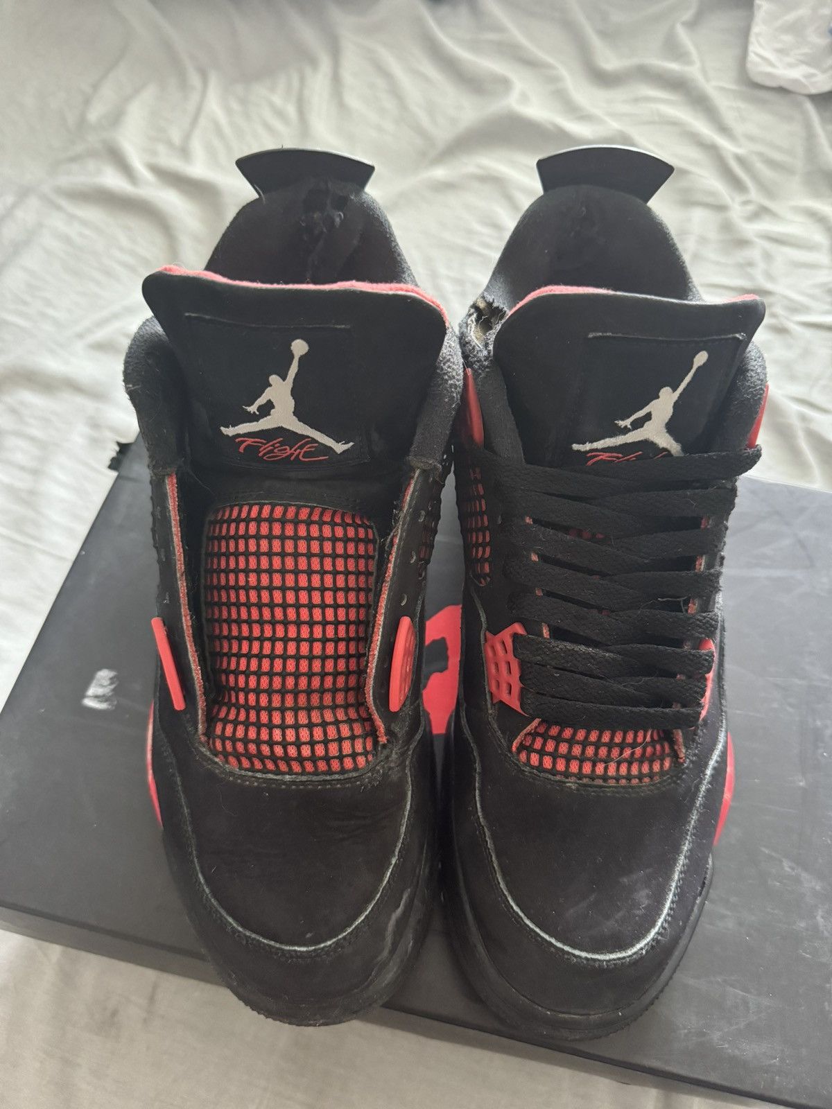 Jordan Brand Jordan 4 Red Thunders Size US 9.5 / EU 42-43 - 2 Thumbnail