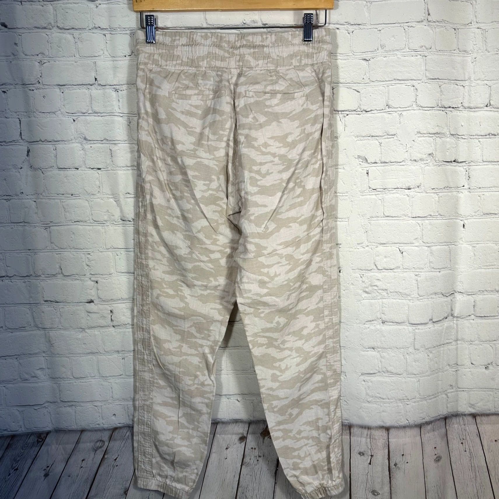 Athleta Athleta Cabo Tide Linen Jogger Pants Beige Camo Size 2 Drawstring Pockets Size 27" / US 4 / IT 40 - 6 Thumbnail