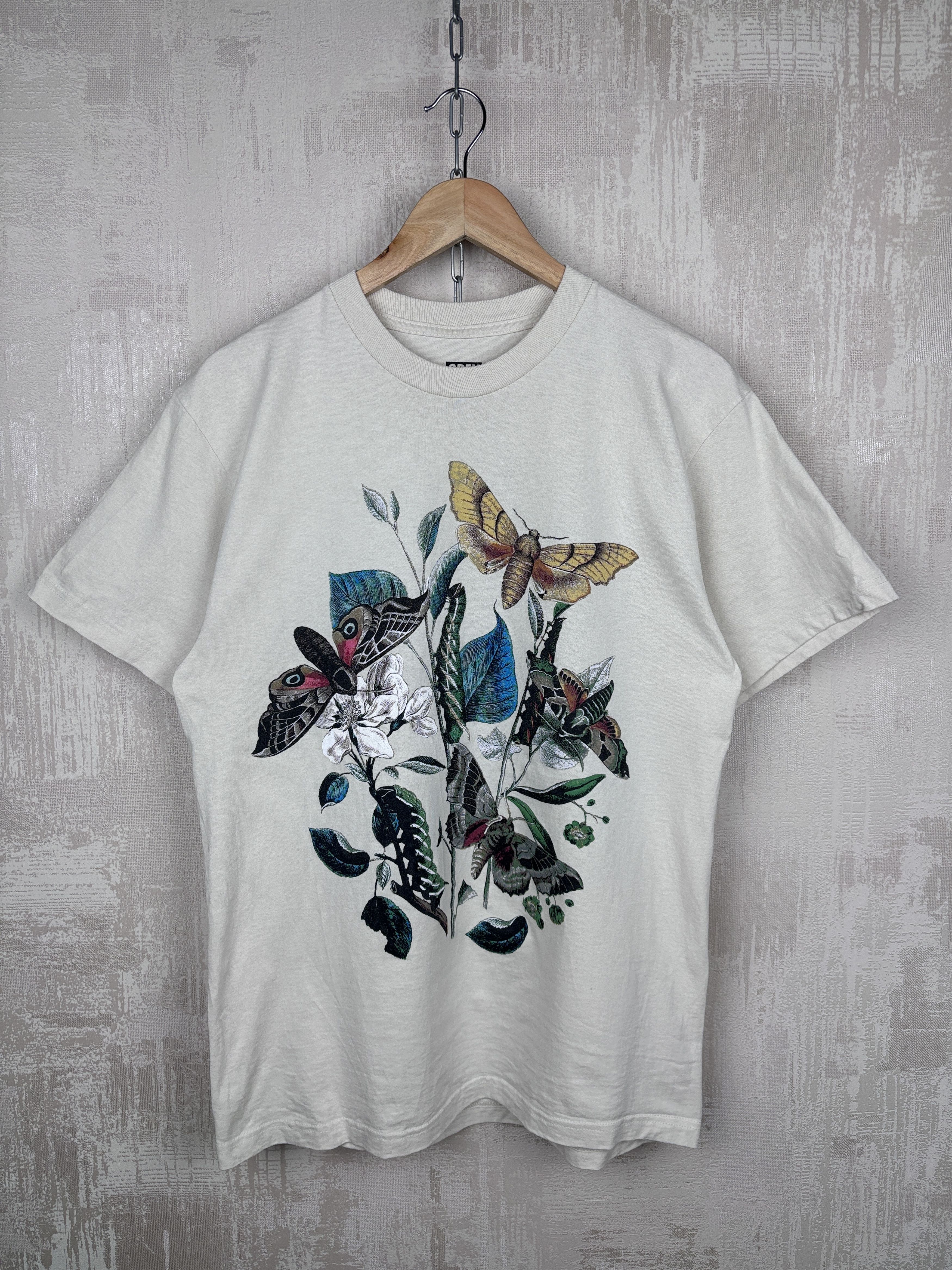 Obey Obey Love Respect Butterfly Classic T-Shirt Size US M / EU 48-50 / 2 - 2 Thumbnail