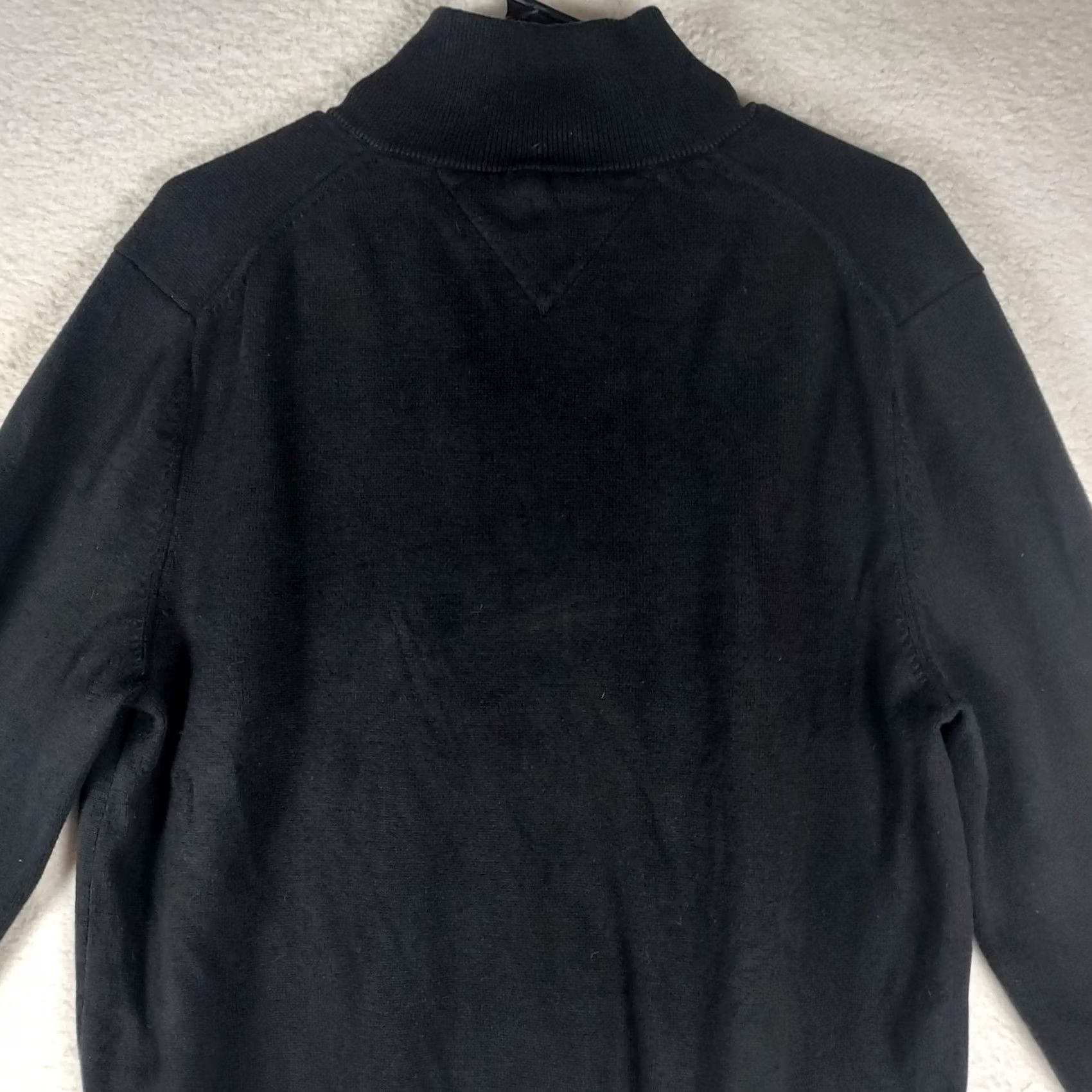 Tommy Hilfiger Tommy Hilfiger Men’s Black Quarter Zip Sweater 100% Cotton Size Medium Black Logo Pullover Mock Neck Regular Fit Knit Long Sleeve Vintage: No Size US M / EU 48-50 / 2 - 4 Thumbnail