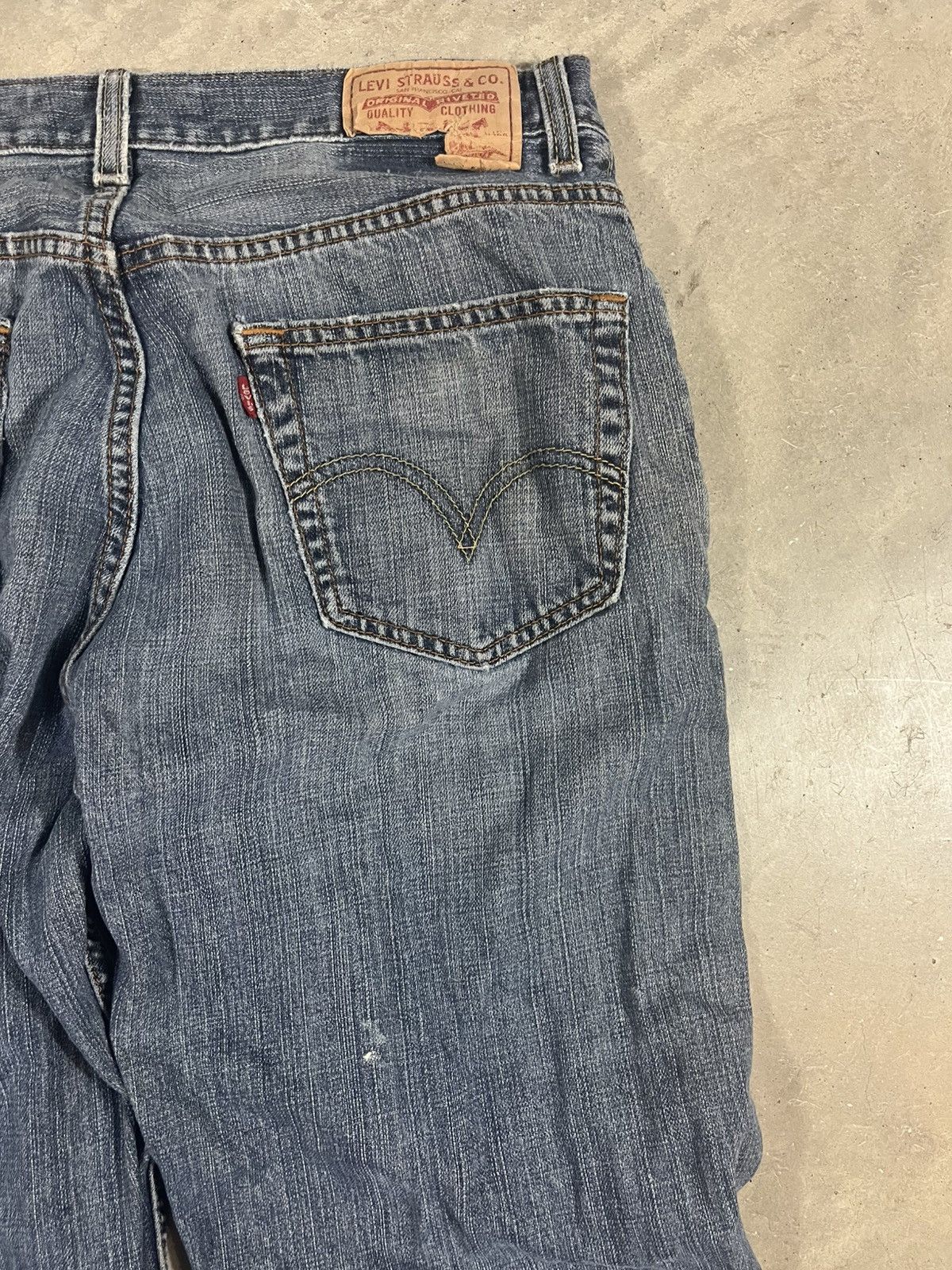 Levi's Vintage Levis 559 Relaxed Straight Fit Jeans Faded Blue Size US 34 / EU 50 - 7 Thumbnail