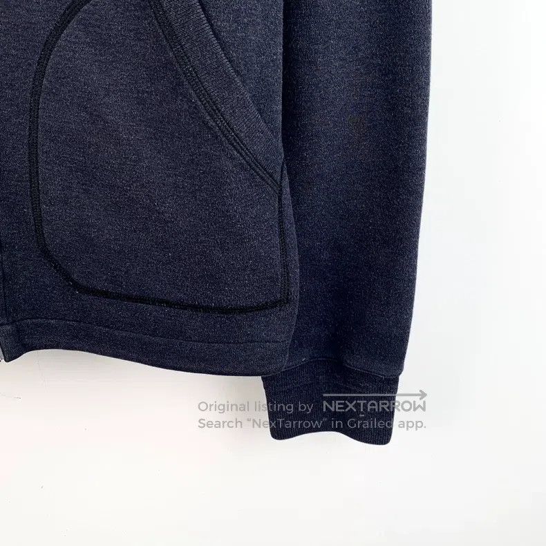 Louis Vuitton Louis Vuitton Blue-black medal-embroidered cotton hooded z Size US M / EU 48-50 / 2 - 4 Thumbnail