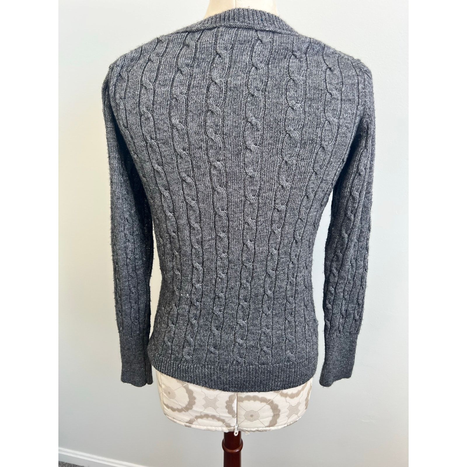 Ann Taylor Ann Taylor Loft Shimmer Cable Knit Sweater Medium Size M / US 6-8 / IT 42-44 - 4 Thumbnail