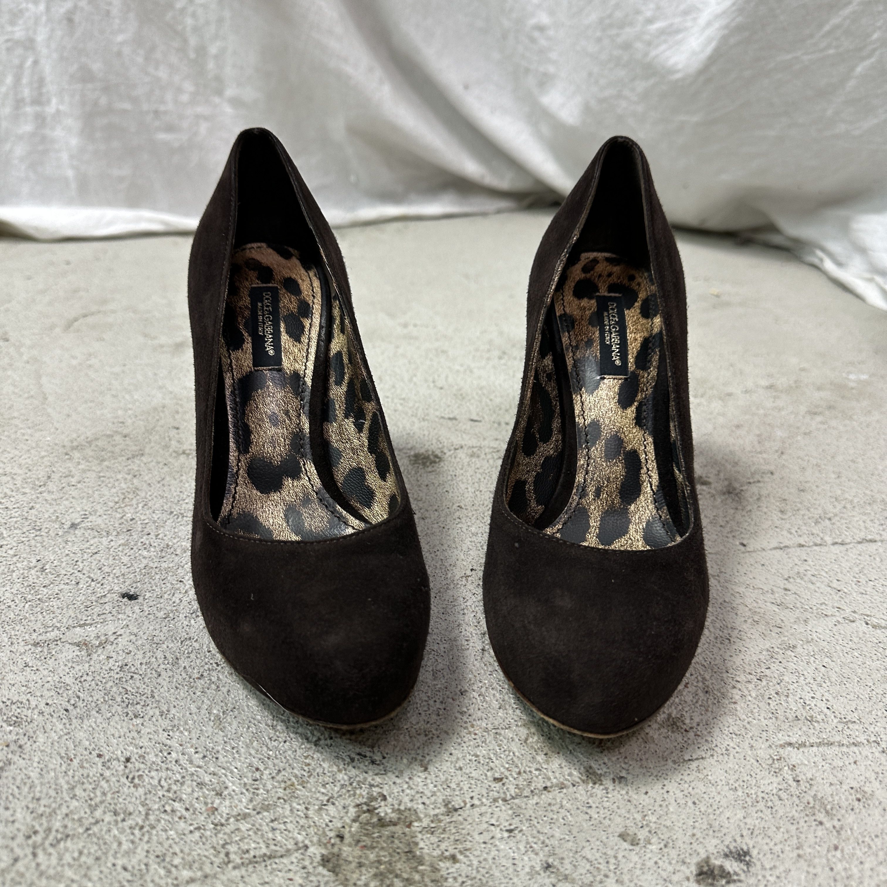 Vintage Vintage Chocolate Brown Suede Dolce & Gabbana Heels Y2K Size US 6 / IT 36 - 3 Thumbnail
