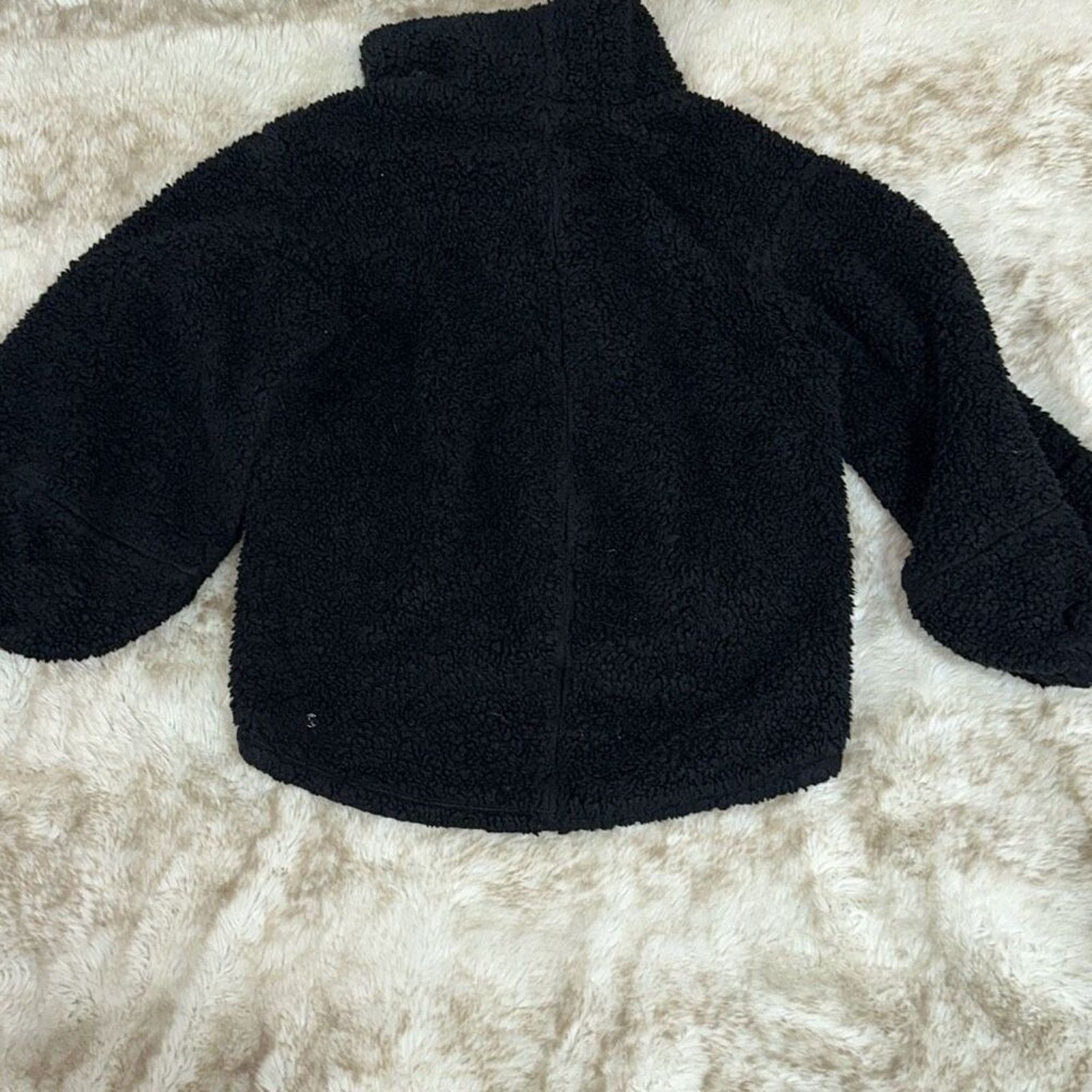 Lululemon Lululemon black teddy cropped sweater/sweatshirt | Sz XS Size XS / US 0-2 / IT 36-38 - 5 Thumbnail