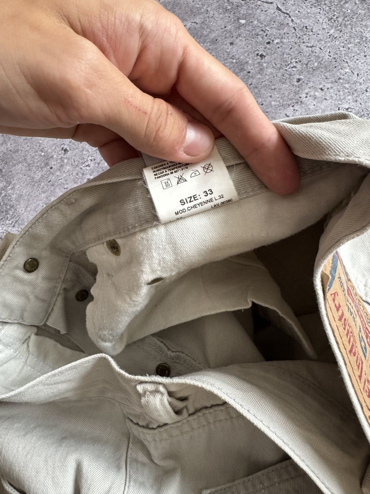 Diesel 🔥VINTAGE DIESEL INDUSTRIES REGULAR FIT CASUAL PANTS Size US 33 - 15 Thumbnail