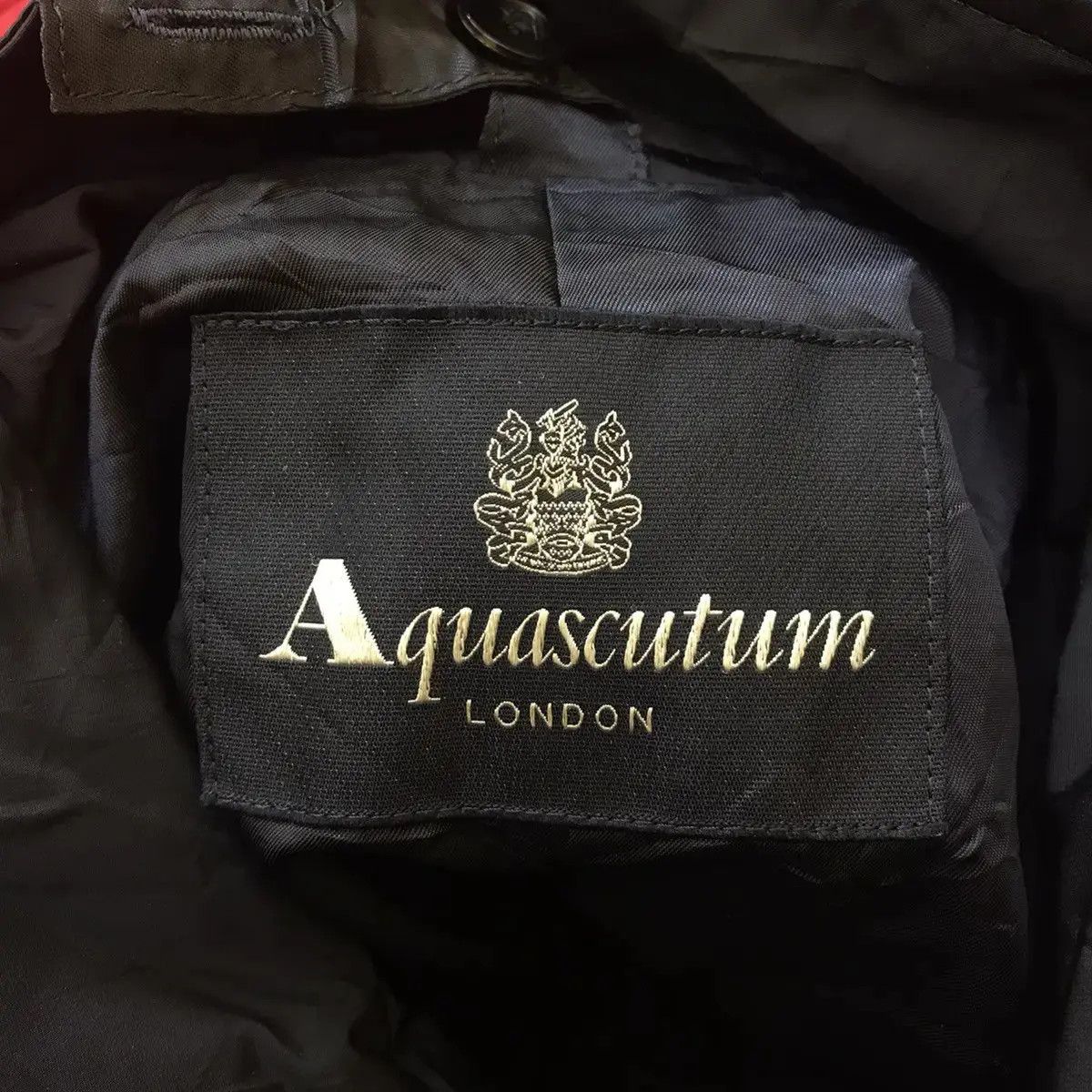 Aquascutum × Vintage Vintage AQUASCUTUM LONDON Minimalist Design Trench Coat Size US L / EU 52-54 / 3 - 6 Thumbnail