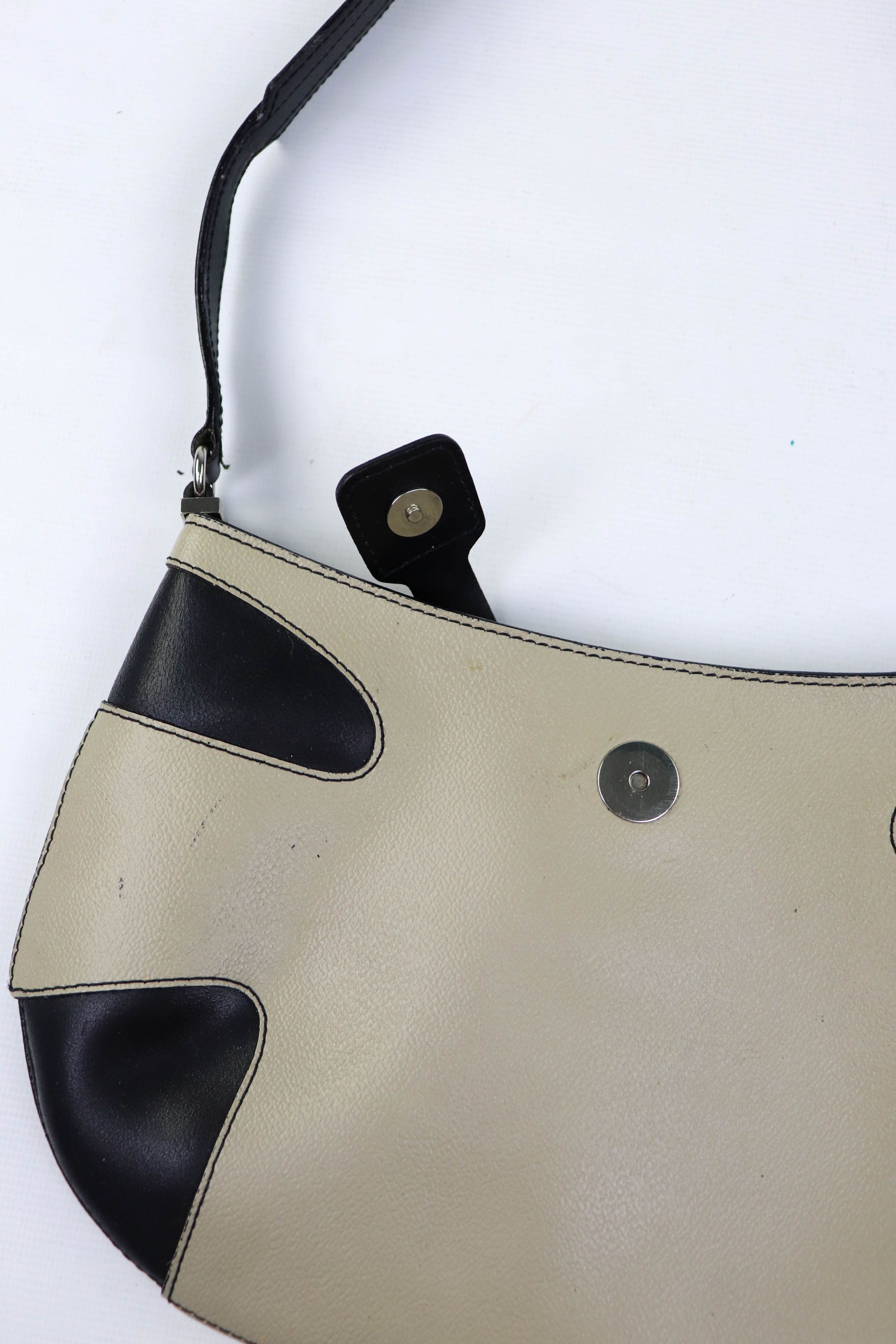 Trussardi Vintage Trussardi Made in Italy Mini Leather Shoulder Bag Size ONE SIZE - 10 Thumbnail