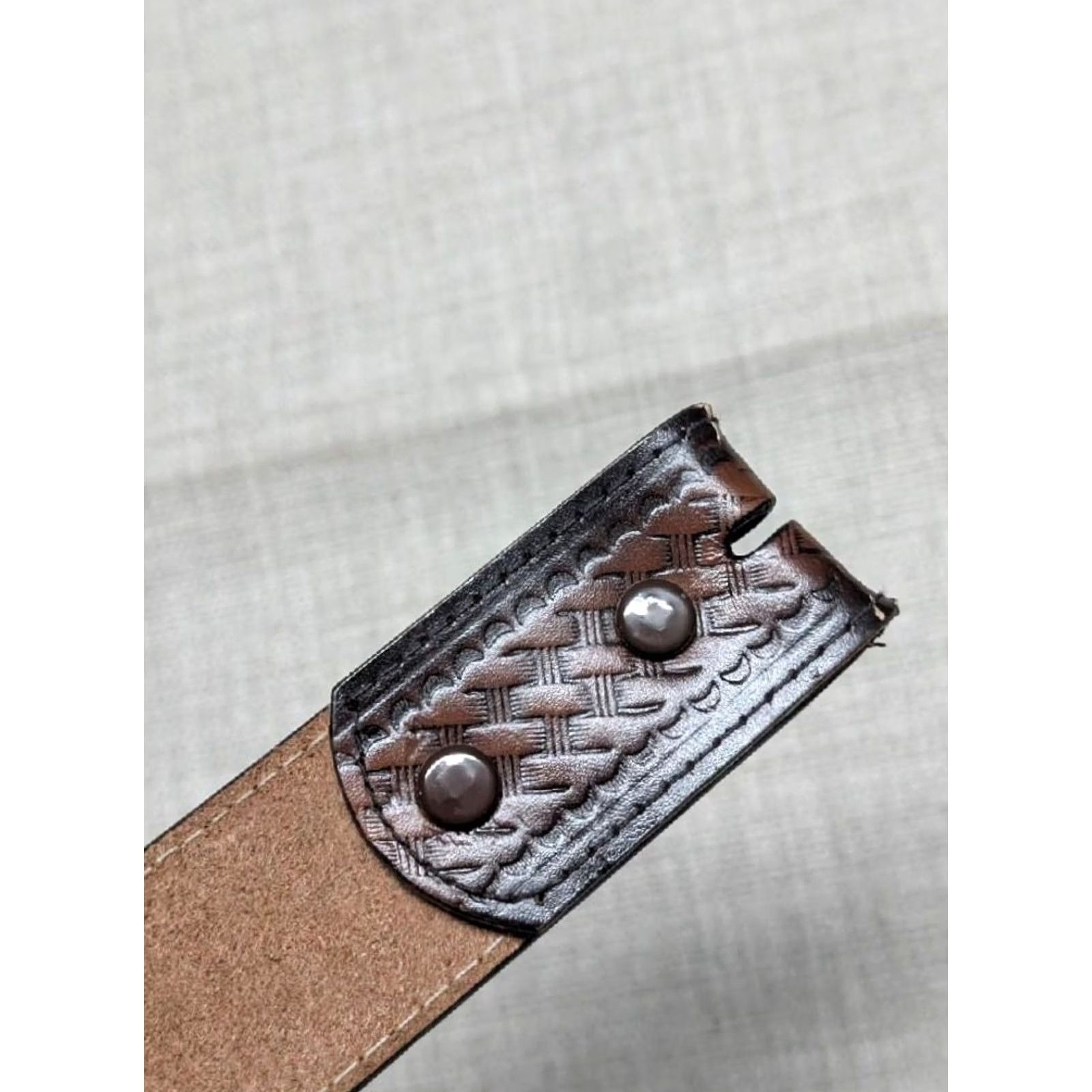 Vintage VINTAGE Western Belt belt basketweave 46 brown 1-1/2" tooled cowhide leather Mens Size 46 - 4 Thumbnail