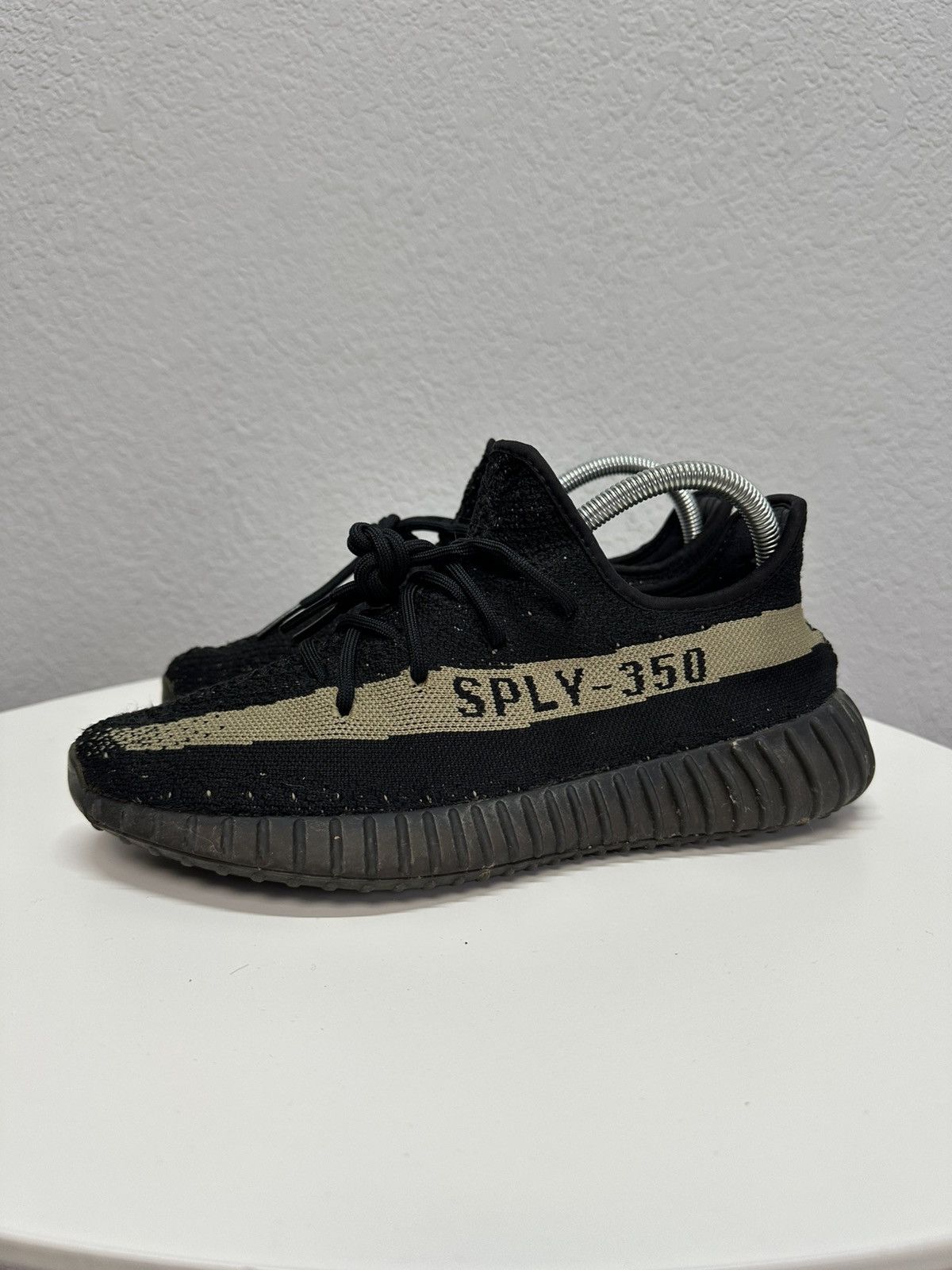 Adidas Vintage 2016 Adidas Yeezy 350 V2 Oreo Shoes Sneakers Size US 8.5 / EU 41-42 - 6 Thumbnail