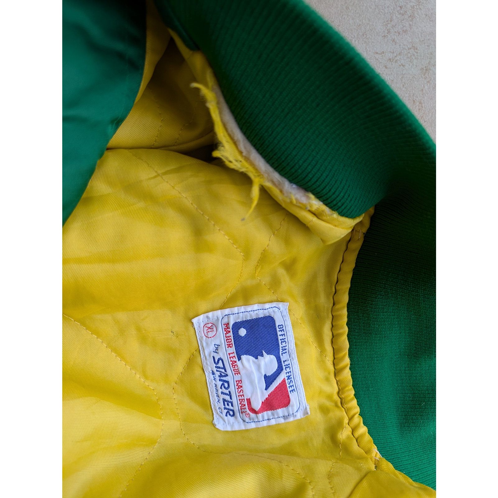 MLB × Starter Oakland A's 90s STARTER satin bomber XL green MLB vintage Size US XL / EU 56 / 4 - 7 Thumbnail