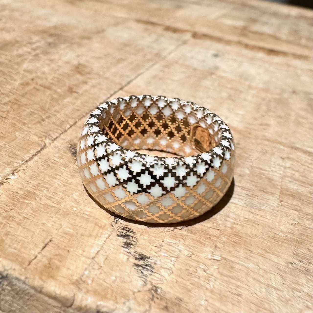 Gucci Gucci 18k Gold White Enamel Diamantissima Ring Size ONE SIZE - 5 Thumbnail