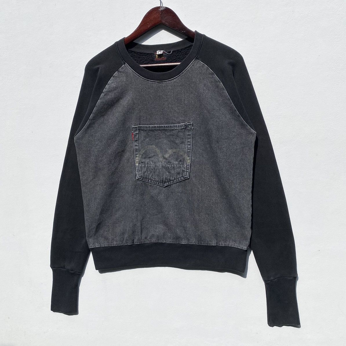 Evisu Rare! 90s EVIS Pocket Sweatshirt Evisu Japanese Denim Brand Size US S / EU 44-46 / 1 - 3 Thumbnail