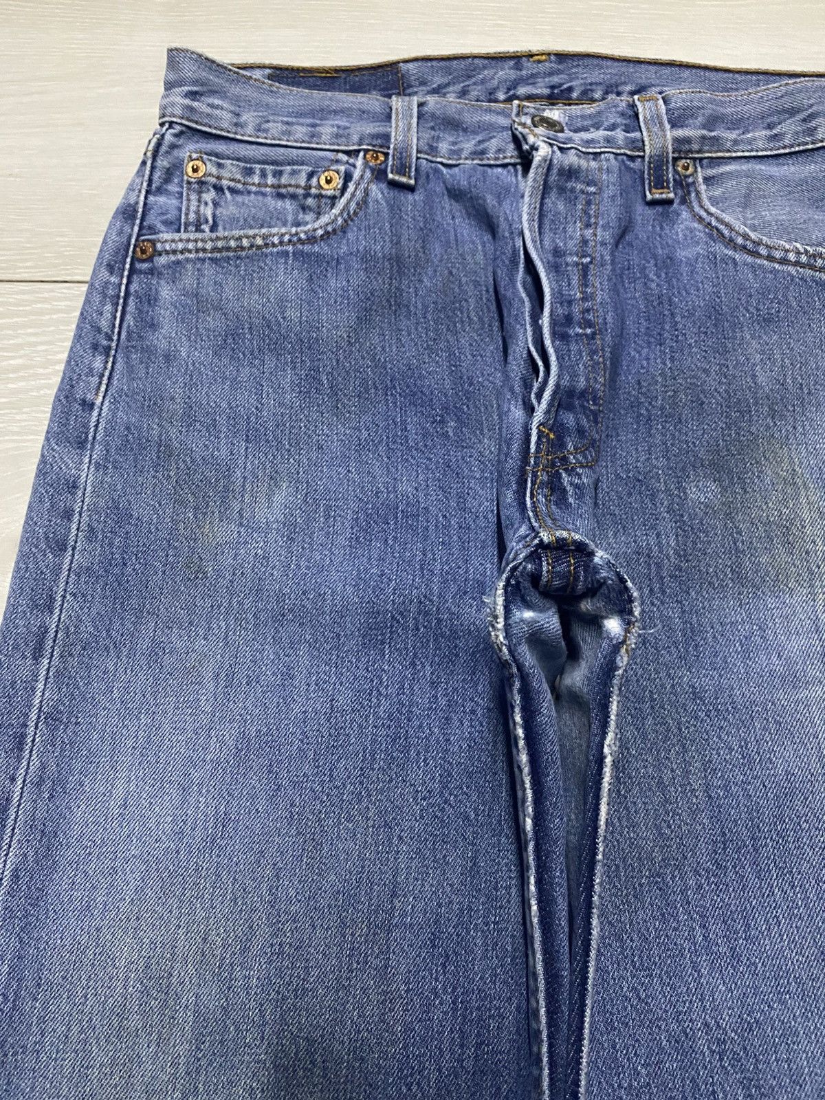 Levi's Vintage Levis 501 90s ButtonFly Grunge Distressed Jeans Size US 29 - 7 Thumbnail