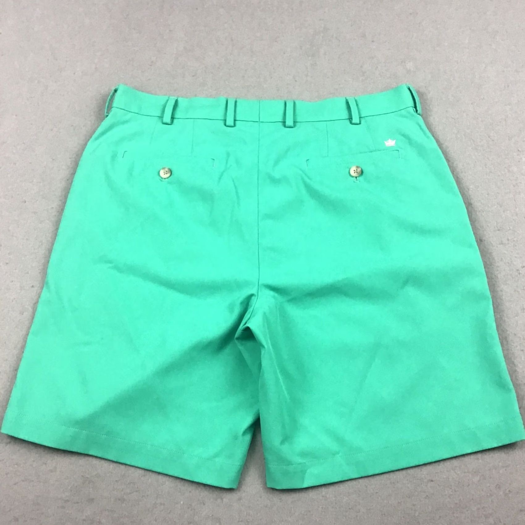 Peter Millar Peter Millar Shorts Men 34 Green Solid Pockets Chino Flat Front Golf Wicking Size US 34 / EU 50 - 4 Thumbnail