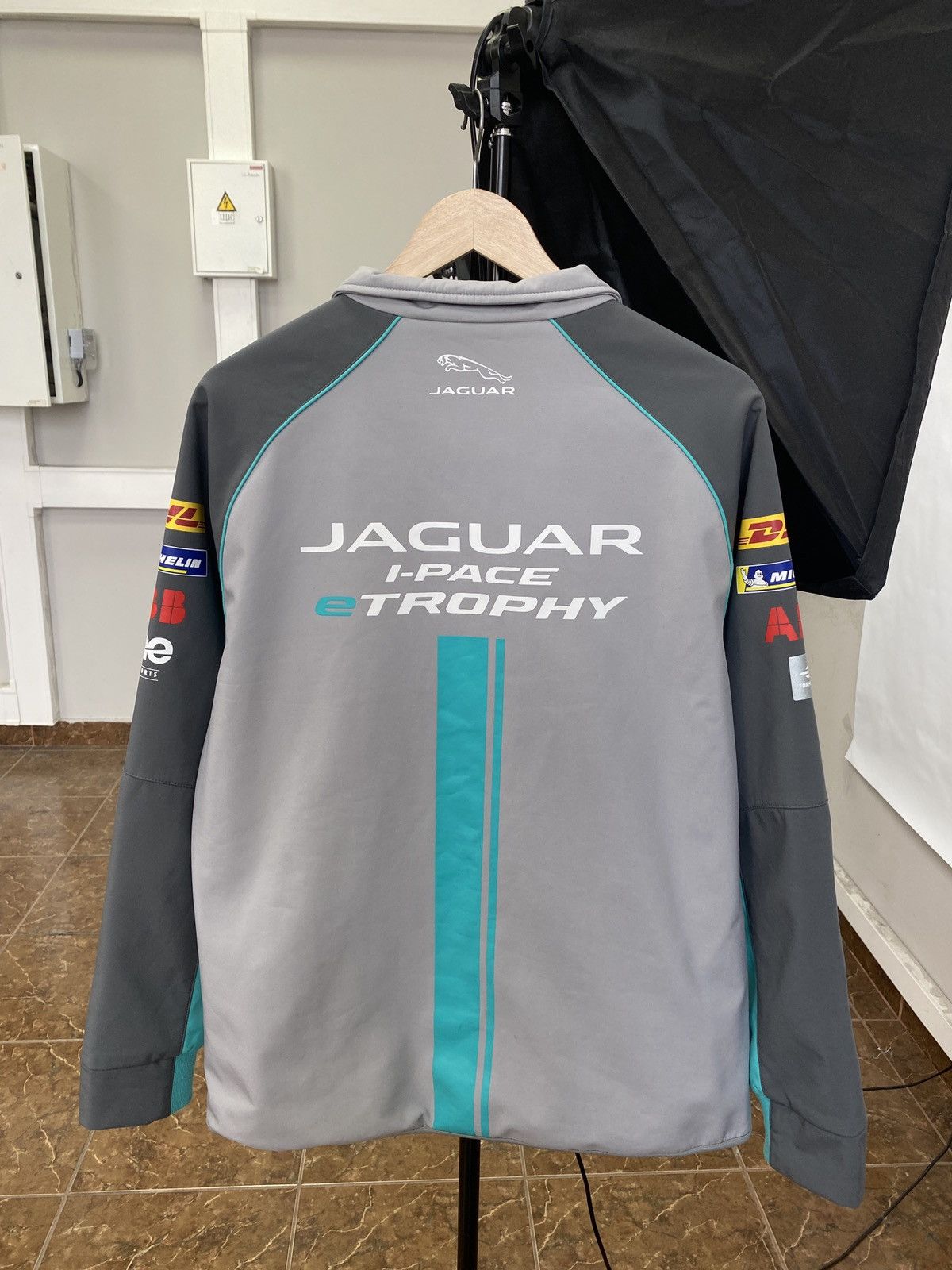 Formula 1 🇺🇸 Jaguar I Pace eTrophy Nascar Racing Jacket Rare Retro Size US M / EU 48-50 / 2 - 2 Thumbnail