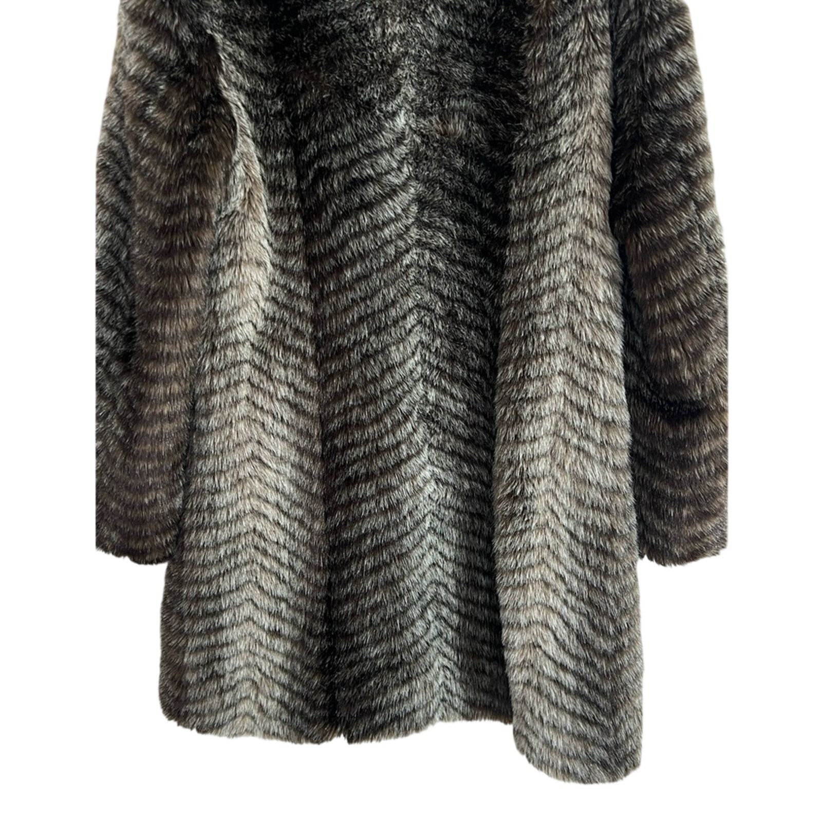 Other Designer Tyber Full Length Faux Fur England Coat NO FLAWS Size M / US 6-8 / IT 42-44 - 7 Thumbnail