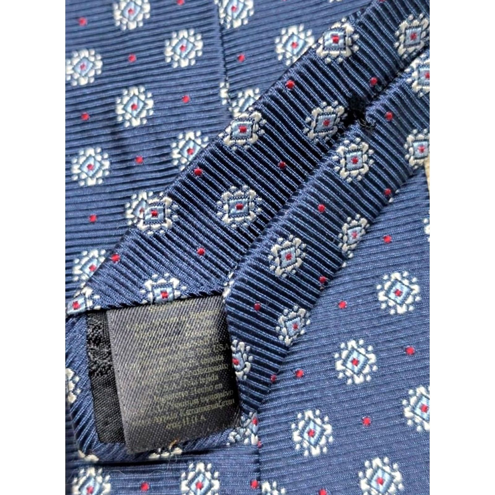 Brooks Brothers Brooks Brothers necktie ENGLAND Silk blue 59" long 3.5" wide Tie Men Silk Made in England All-over Geometric nylon? Size ONE SIZE - 3 Thumbnail