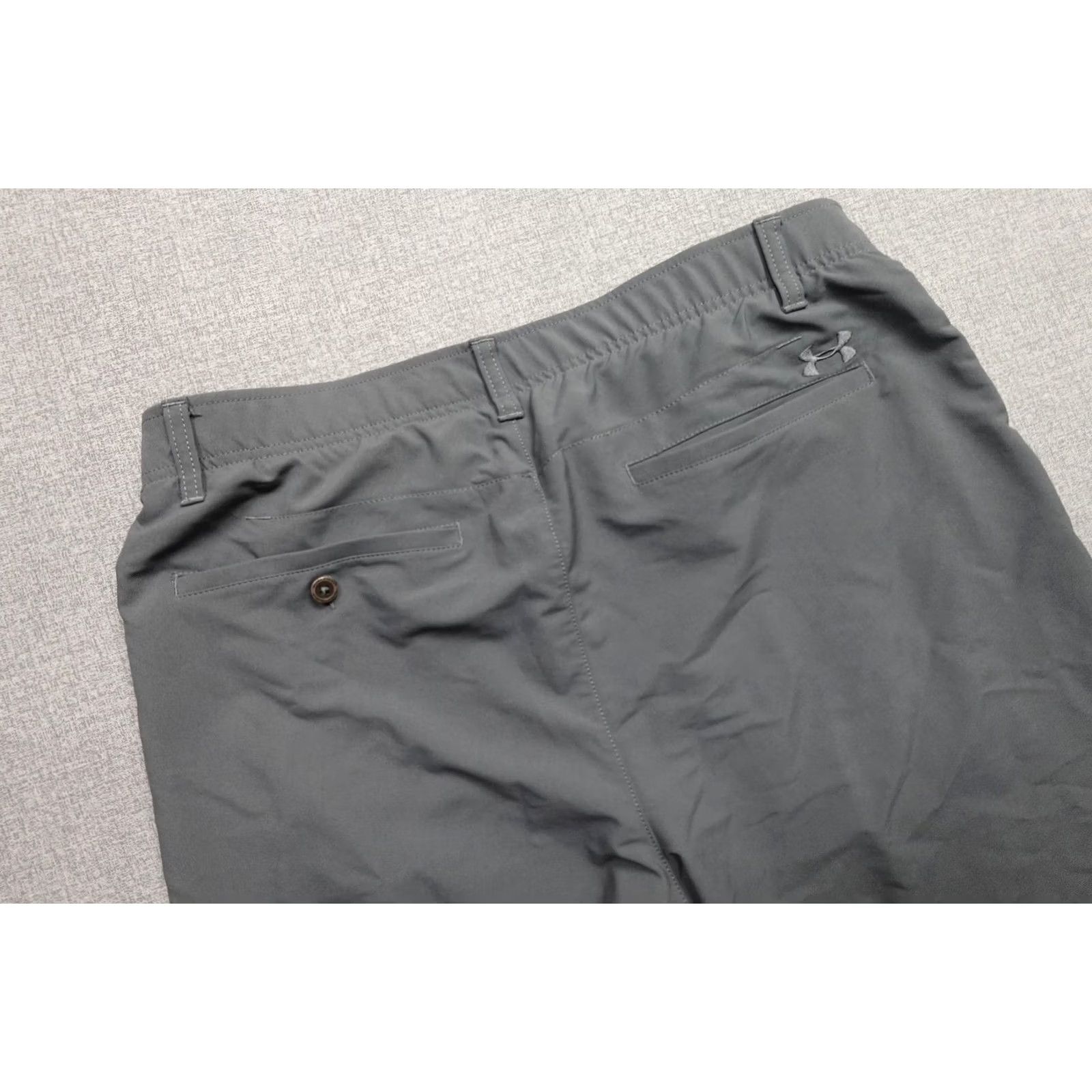 Under Armour Under Armour Golf Pants Mens 36x30 Gray Regular Chino Performance Stretch Gym Training Casual Travel Golf Pants Mens Gray Regular Fit Chino 36/30 Mens Size US 36 / EU 52 - 2 Thumbnail