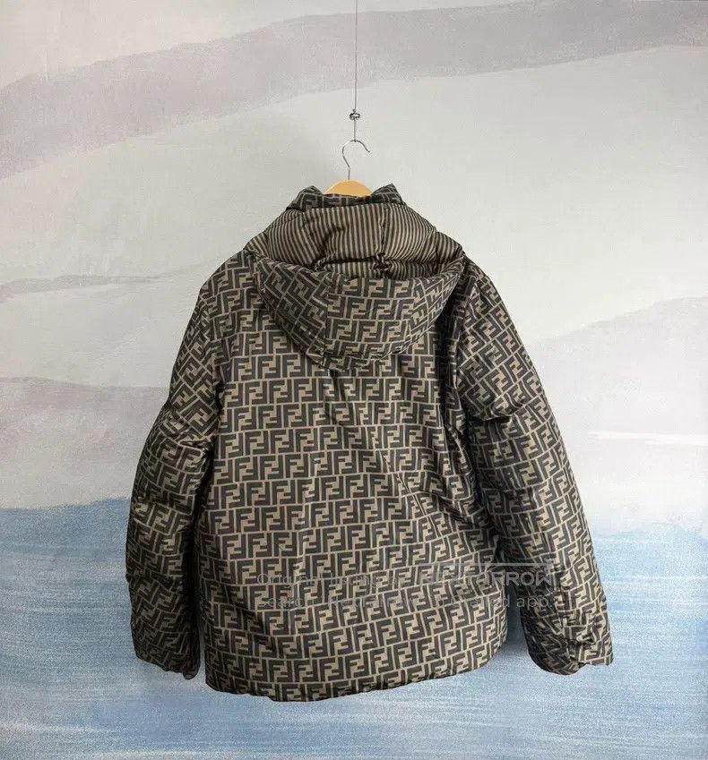 Fendi Fendi Brown Full Print Double-Sided Hooded Puffer Jacket Size US L / EU 52-54 / 3 - 3 Thumbnail