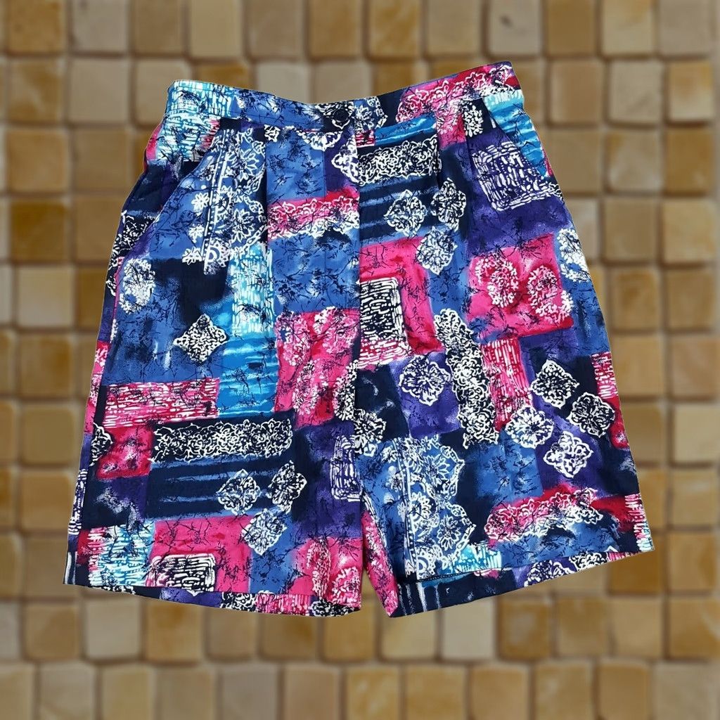 Vintage VINTAGE 80s Flower Art Women's Size 6 Golf Tennis Outdoor Relaxed Pleated Shorts Size 29" - 1 Thumbnail