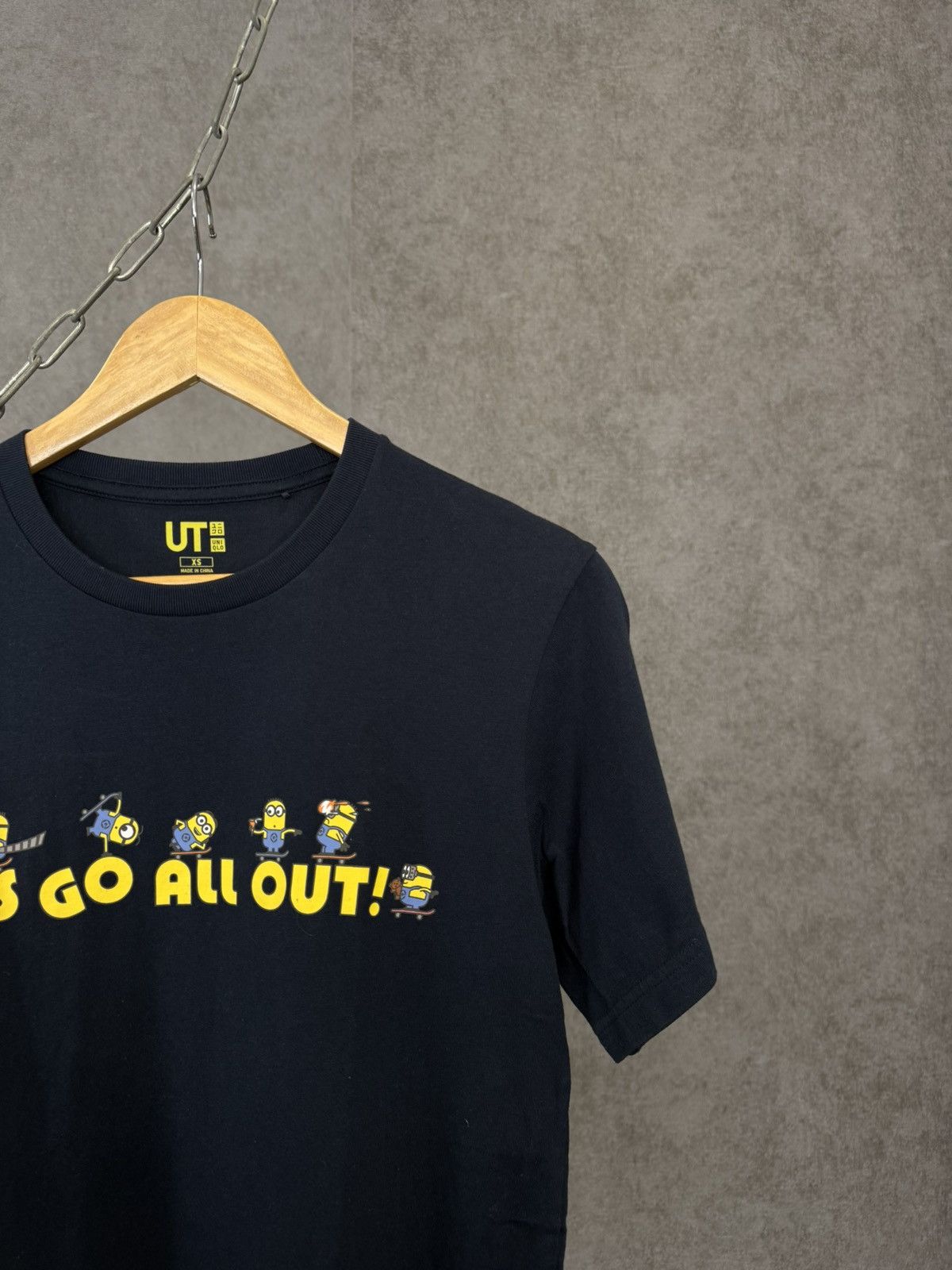 Uniqlo Minions x Uniqlo comics movie humor tee Size US XS / EU 42 / 0 - 2 Thumbnail