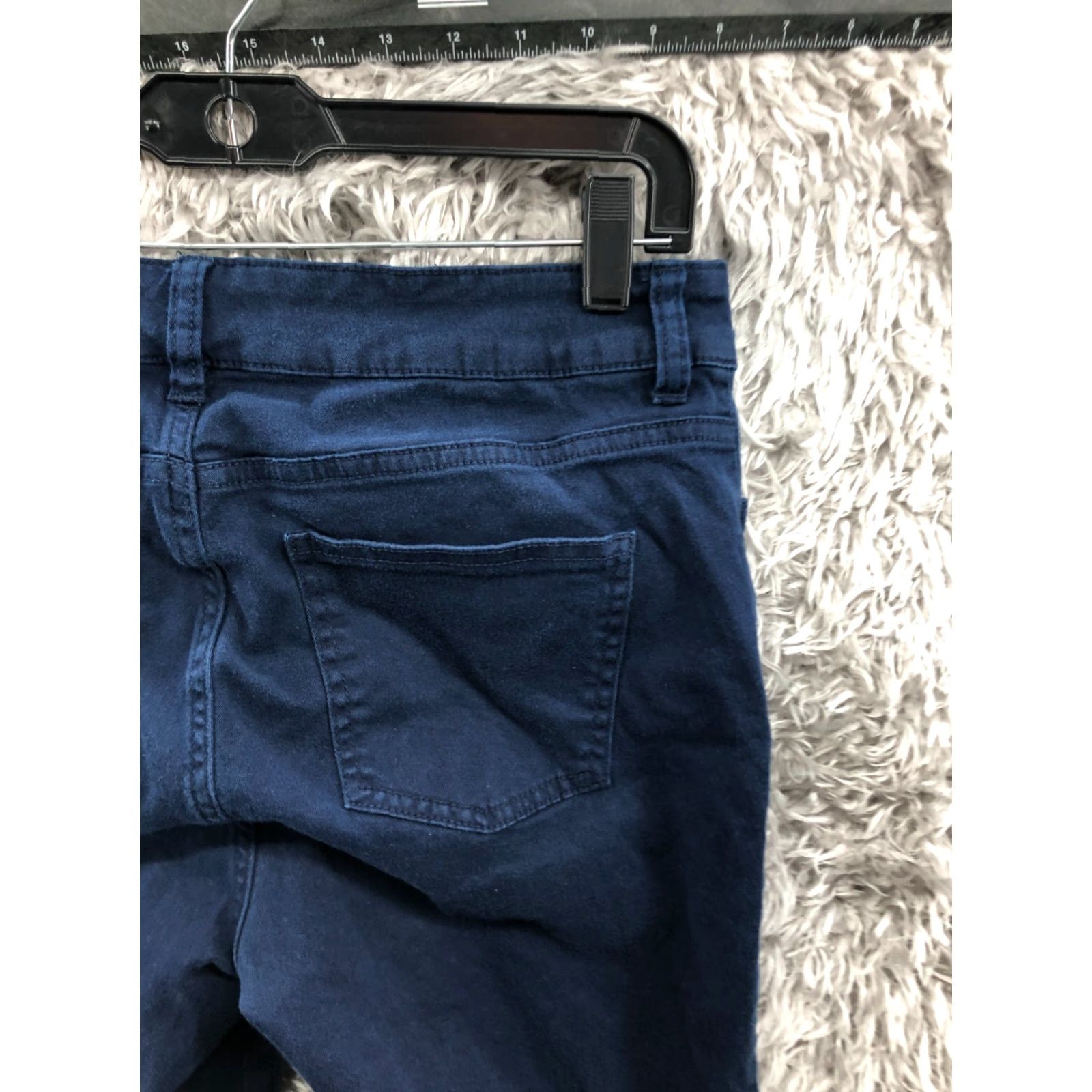 Chaps Chaps Chino Capri Pants Mid Rise Blue Size 10 Womens Capri Pants Elastic Waist Pockets Straight Leg Modern Womens Size 32" / US 10 / IT 46 - 7 Thumbnail