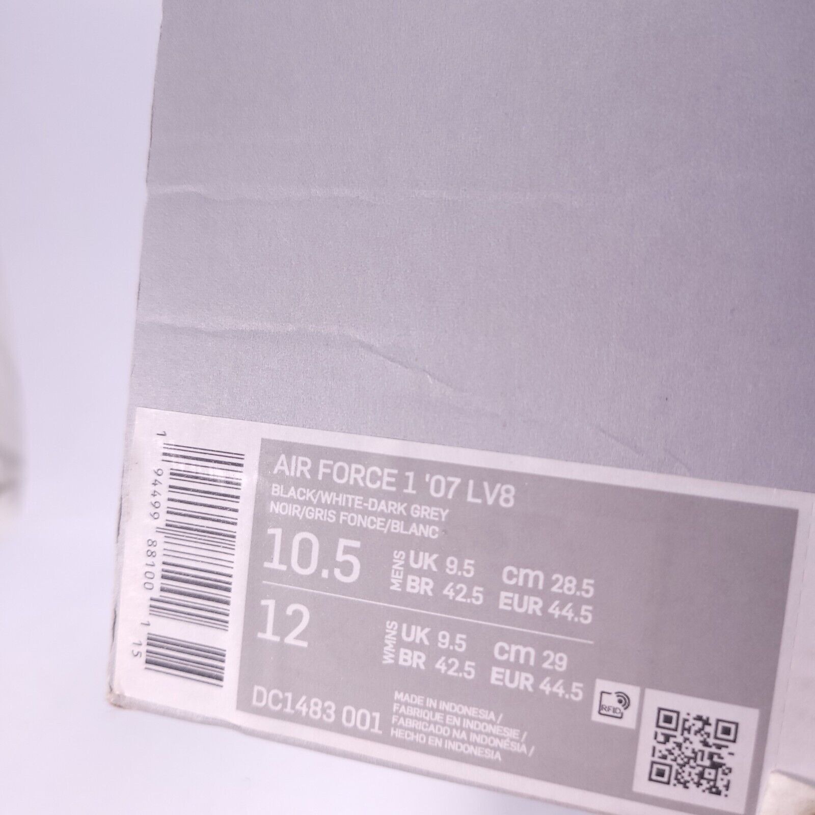 Nike Nike Air Force 1 '07 LV8 Shoe Womens Size 10.5 DC1483-001 Size US 10.5 / IT 40.5 - 9 Thumbnail