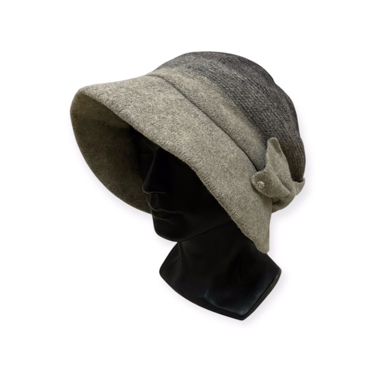 Japanese Brand Japanese Brand Plain Bucket Hat Size ONE SIZE - 1 Thumbnail