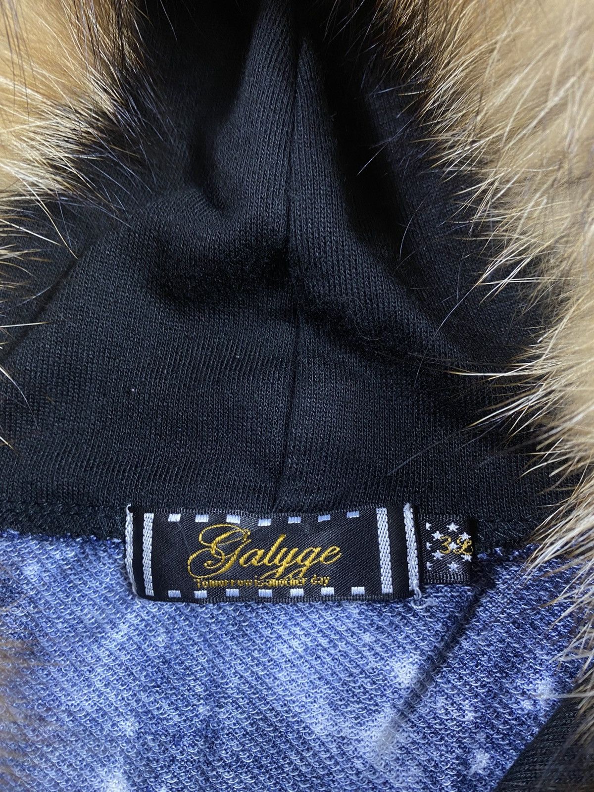 Hysteric Glamour GALYGE ABSTRAK JAPANESE FUR ZIP HOODIE Size US L / EU 52-54 / 3 - 6 Thumbnail