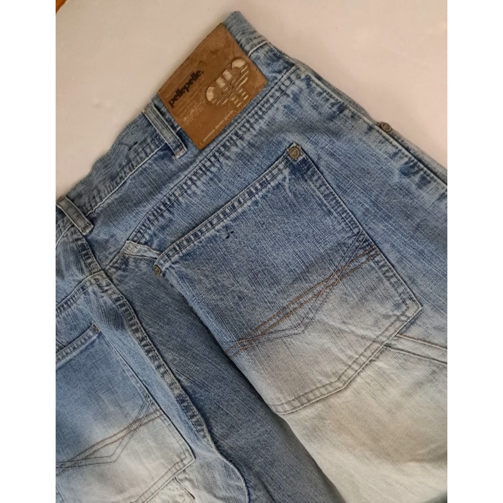 Pelle Pelle VINTAGE Pelle-Pelle Mens Pants Cargo Blue 40-34 Inseam 34 Jeans 38 Waiste 33 Inseam (Good Clean Condition) Size US 40 / EU 56 - 7 Thumbnail
