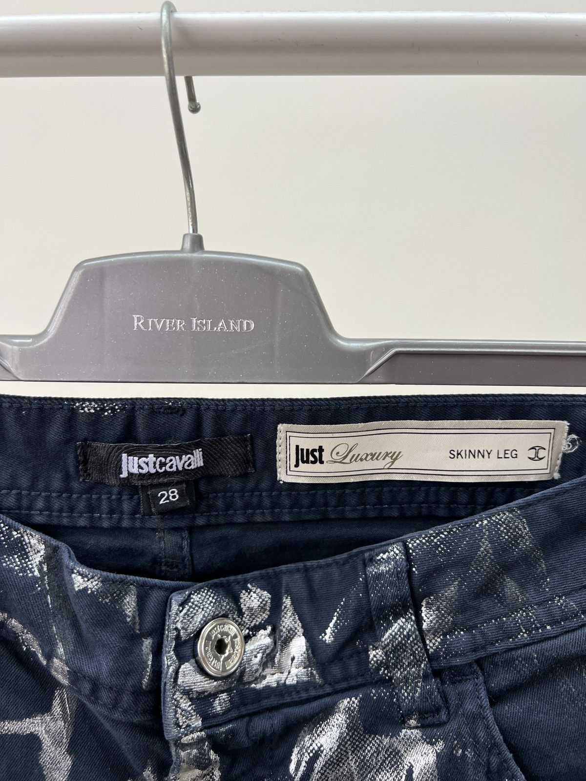 Just Cavalli Vintage Just Cavalli Skinny Fit women’s Pants Floral Print Size 28" / US 6 / IT 42 - 6 Thumbnail