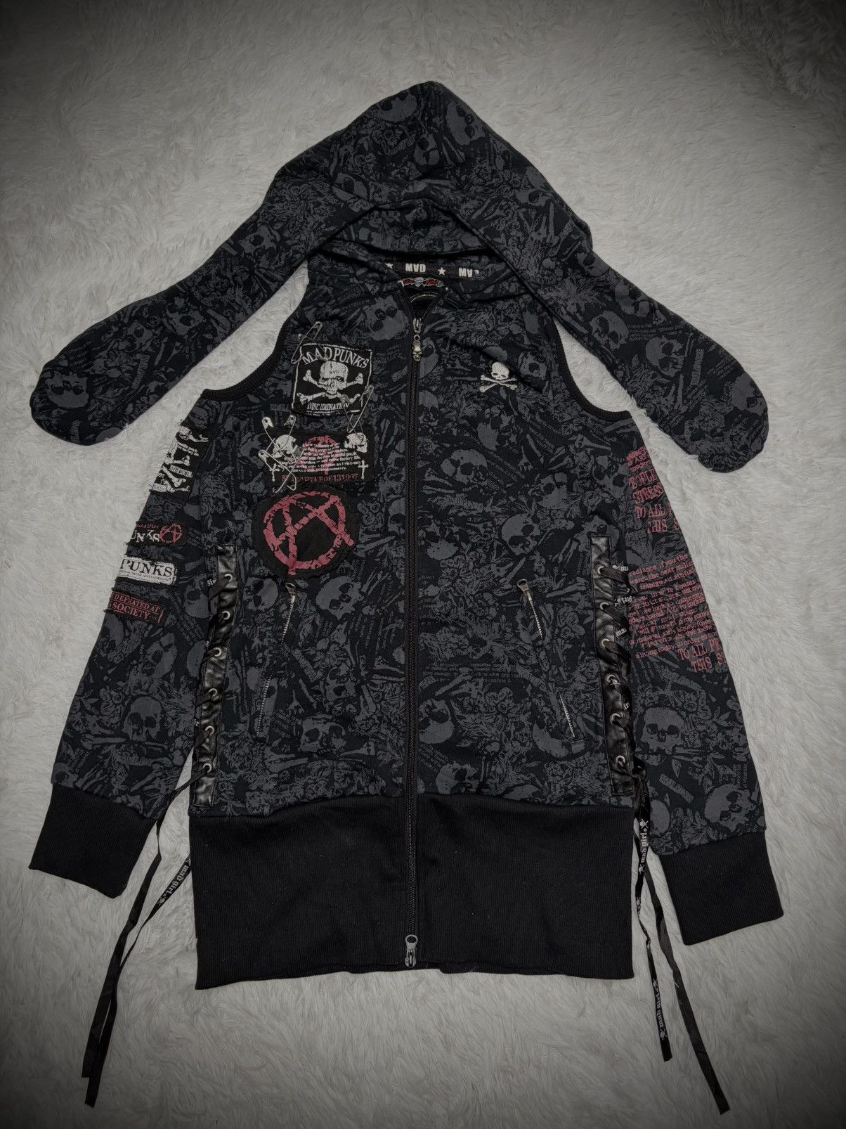 Japanese Brand Japanese Brand Mad Punks bunny ear hoodie Size US M / EU 48-50 / 2 - 1 Thumbnail
