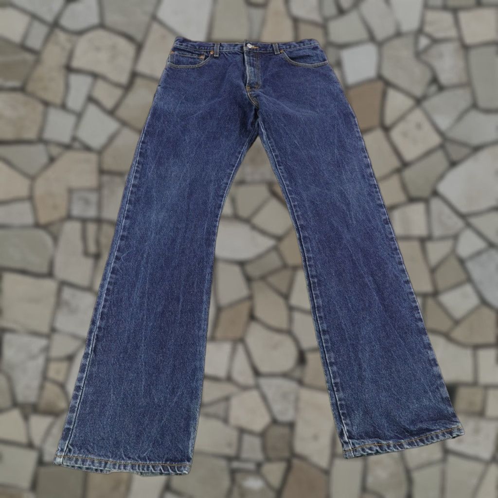 Levi's VINTAGE Levi's Jeans 34x34 Blue Denim 514 Bootcut Western Cowboy Red Tab Y2K Mens Regular 34 Blue Jeans Mens Regular 34x34 Cowboy Southwestern Jeans Size US 32 / EU 48 - 1 Thumbnail