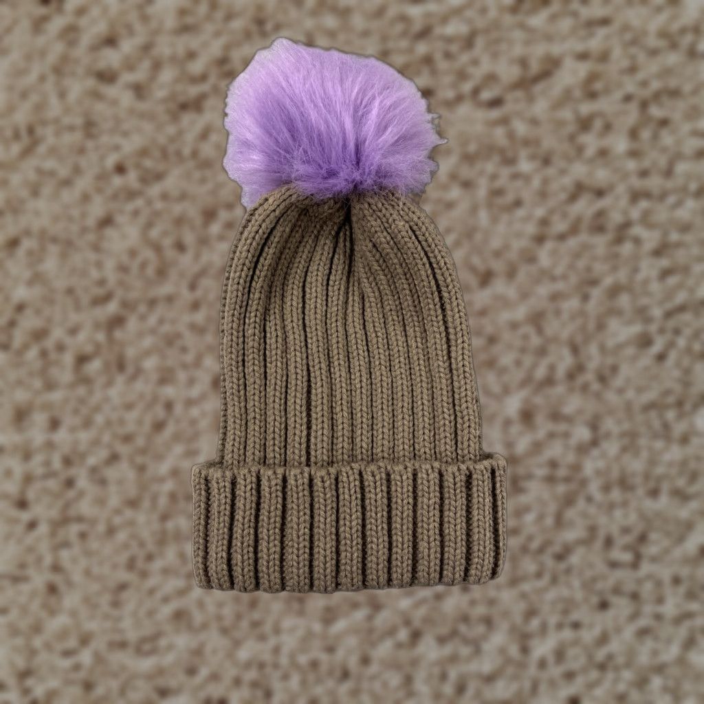Vintage KW Fashion Toque Beanie Adult One Size Gray Ribbed Knit Acrylic Faux Fur Pom Women’s Hat Size ONE SIZE - 1 Thumbnail
