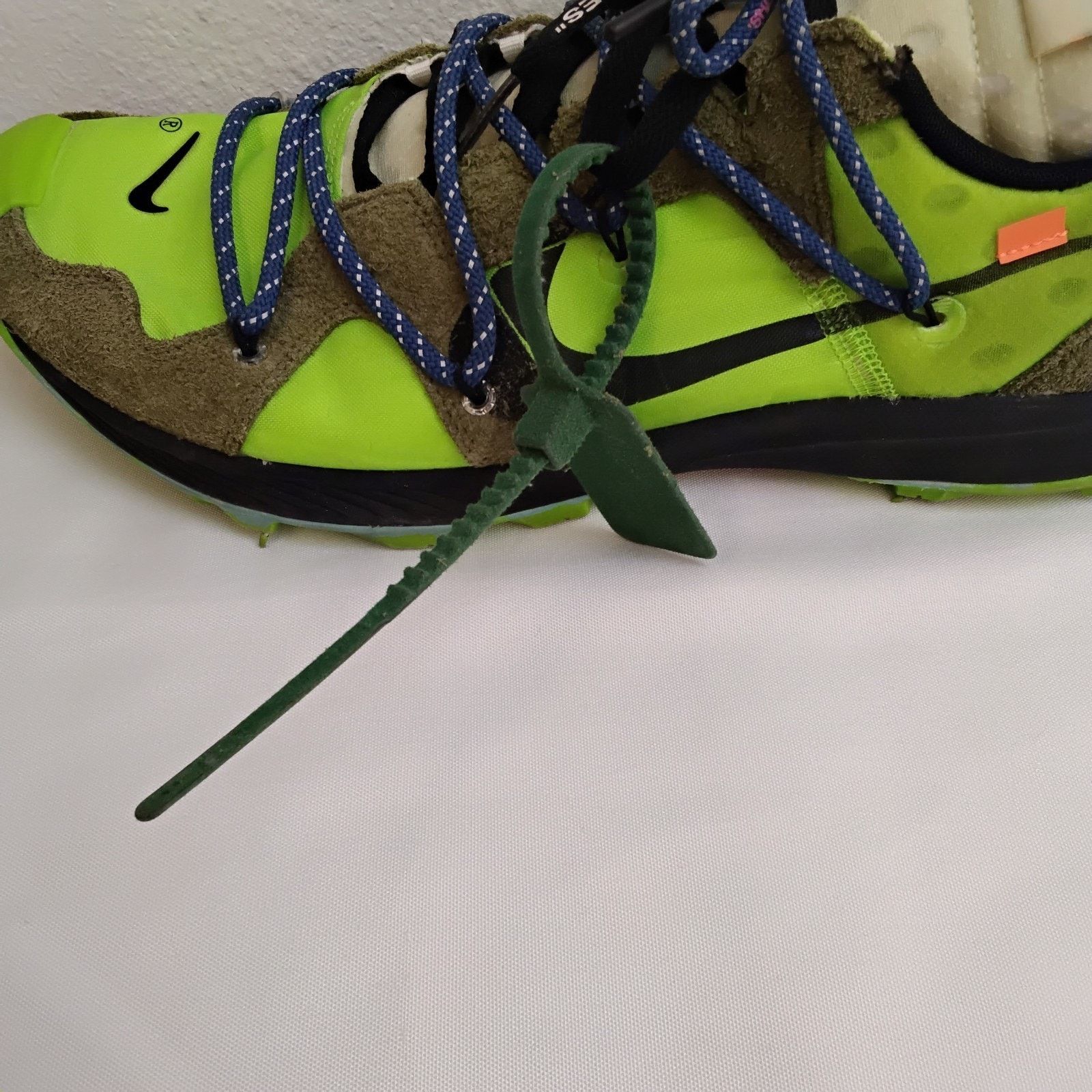 Nike Nike Zoom Kiger 5 Off-White Sneakers Men's 12.5 Green Size US 12.5 / EU 45-46 - 5 Thumbnail