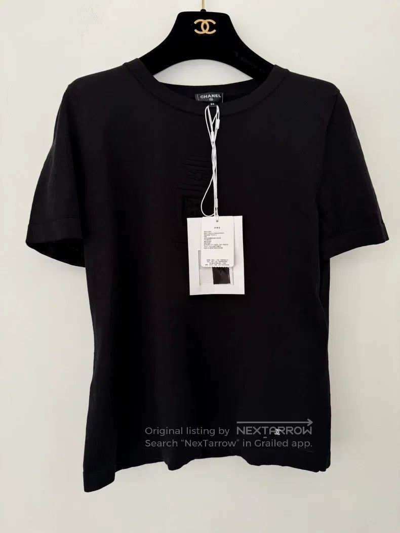 Chanel Chanel Number 5 perfume bottle logo black short sleeve Size XXS / US 00 / IT 34 - 1 Thumbnail