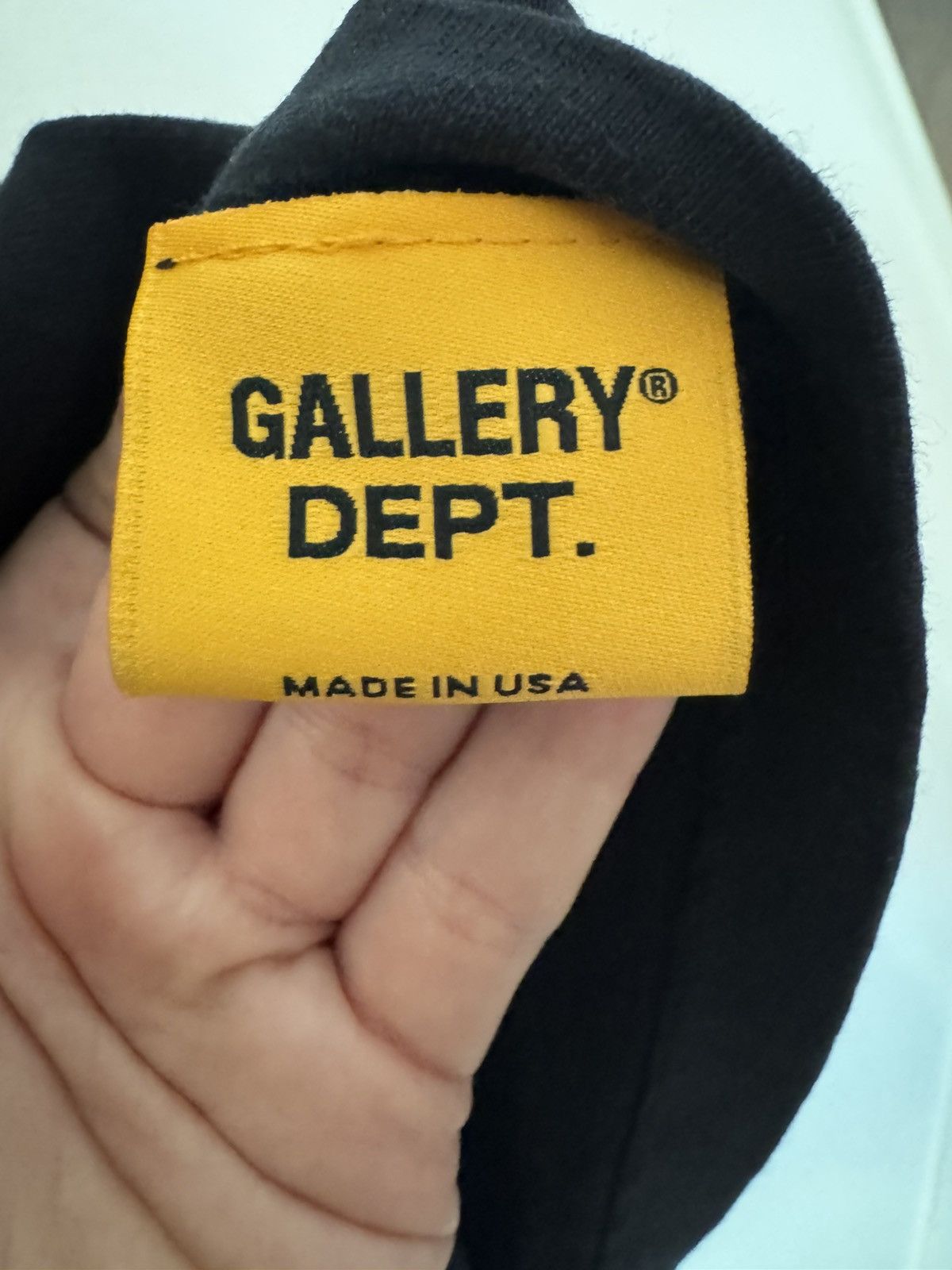Gallery Dept. Gallery Dept. “Dépt. de la Galerie” Logo Tee size M Size US M / EU 48-50 / 2 - 5 Thumbnail
