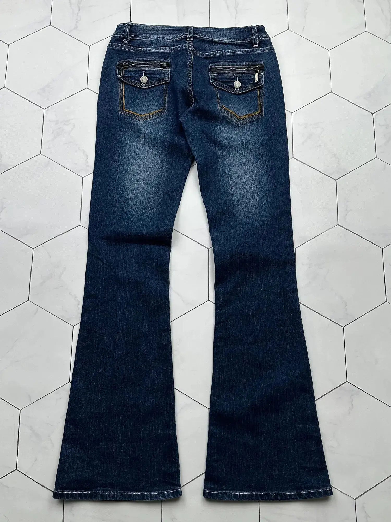Vintage Vintage Flare Jeans E2(B8) Size 27" / US 4 / IT 40 - 4 Thumbnail