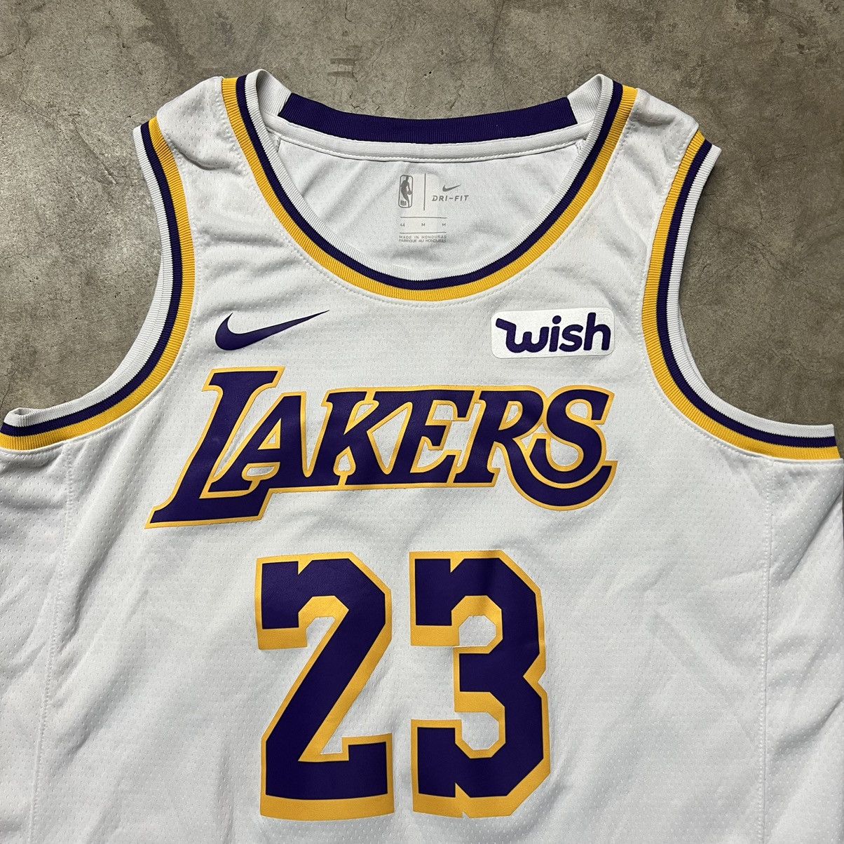 NBA × Nike NBA Los Angeles Lakers LeBron James #23 Nike Swingman Jersey Size US M / EU 48-50 / 2 - 1 Thumbnail