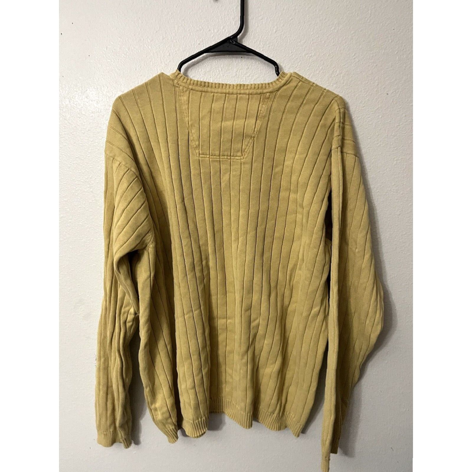 Izod IZOD Men's Cotton Sweater XL Yellow Long Sleeve Crew Neck Pullover Solid Knit Size US XL / EU 56 / 4 - 2 Thumbnail
