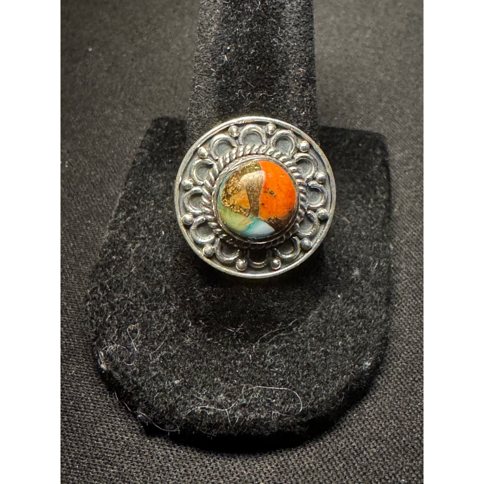 Other 925 Sterling Silver Spiny Oyster Ornate Boarder Ring Size 8 Size ONE SIZE - 1 Thumbnail