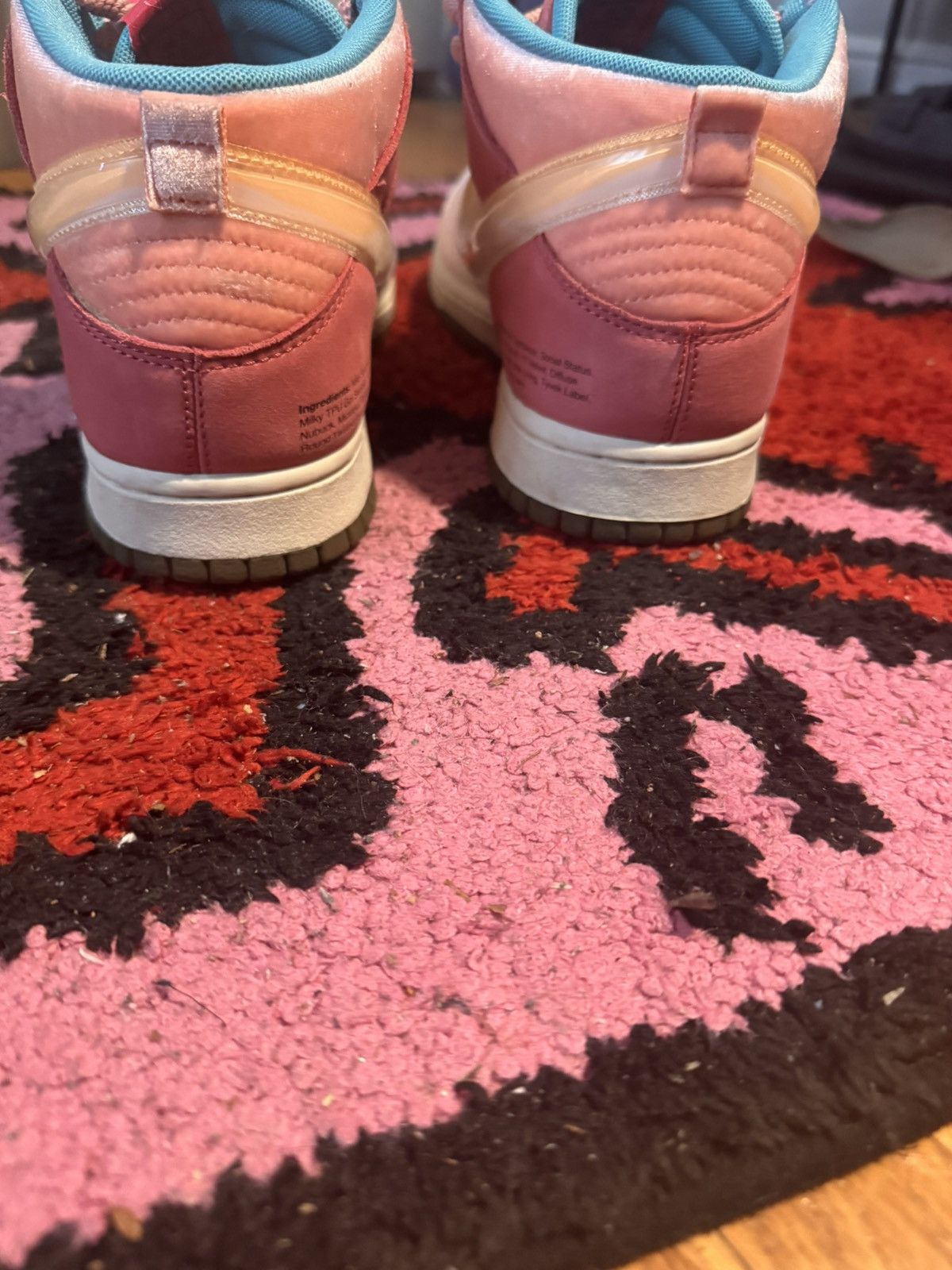 Nike × Social Status Social status dunk mid strawberry milk Size US 11 / EU 44 - 4 Thumbnail