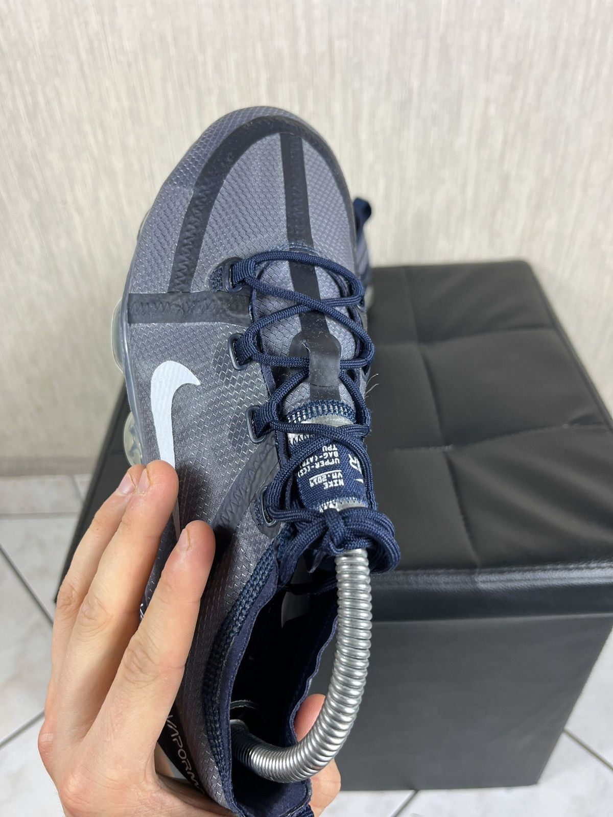 Nike Nike air vapormax 2019 obsidian pure platinum sneakers shoes Size US 7 / EU 40 - 18 Thumbnail