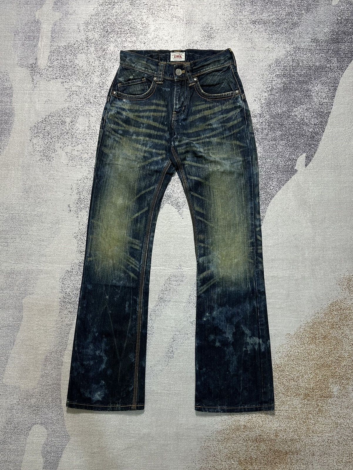Japanese Brand 2000s Flare Edwin 411XVS Distressed Denim Y2k Size US 26 / EU 42 - 1 Thumbnail